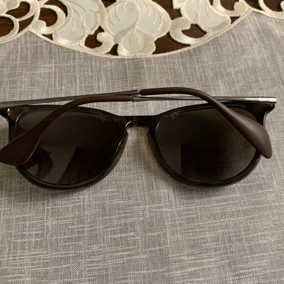 Rayban Erika Polarized Sunglasses - Picture 6 of 6